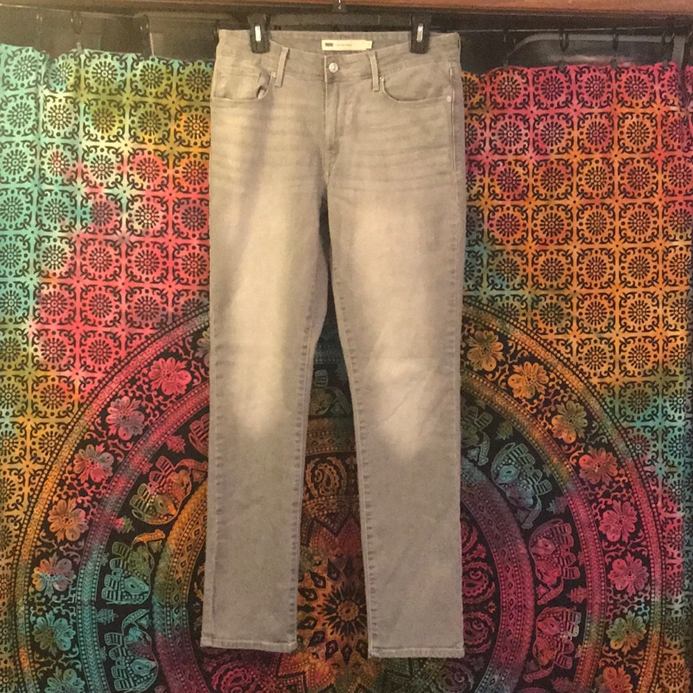Levi’s Gray Denim Jeans